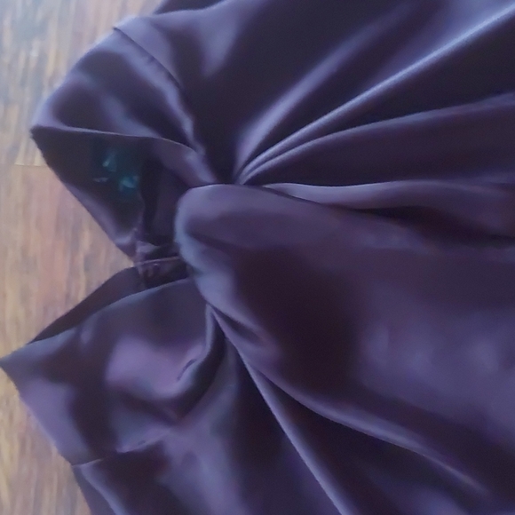 Plum blouse - Picture 2 of 8